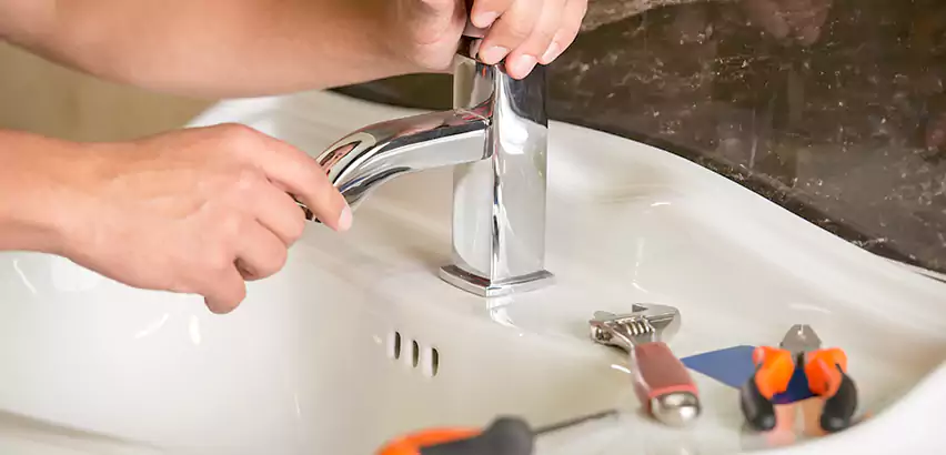 Bathtub Faucet Replacement in Wheeling