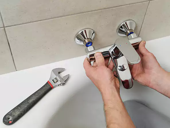 Why Choose Wheeling Plumbers for Bathtub Faucet Replacement in Wheeling, WV?